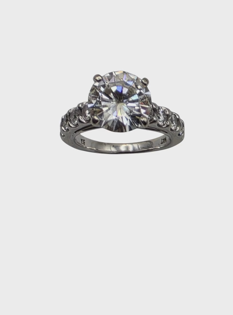 Divolina 3 Carat Lab Grown Diamond Solitaire Engagement Ring 14K White Gold with Side Stones"