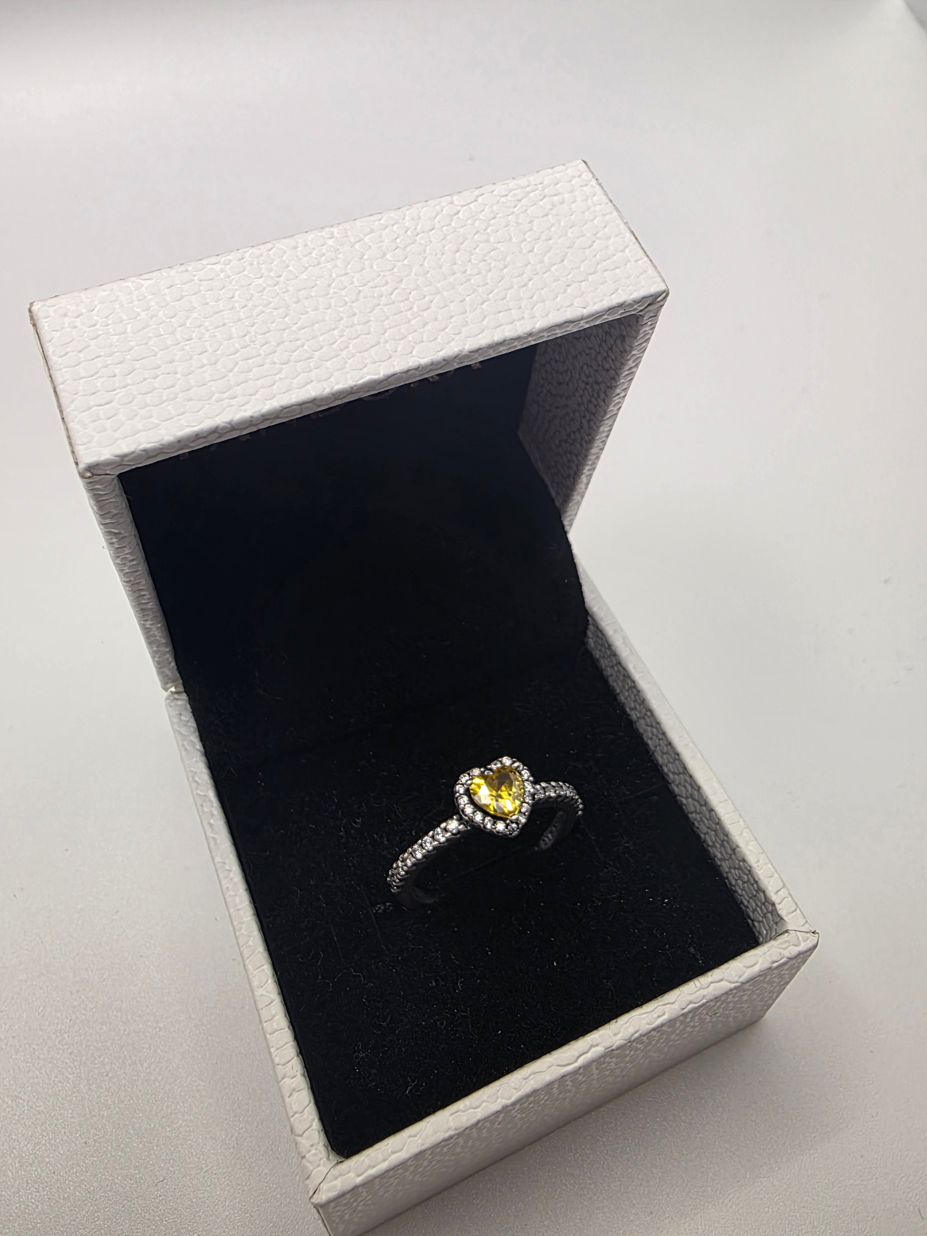 DiVolina Elevated Yellow stone Heart Ring sterling silver 925