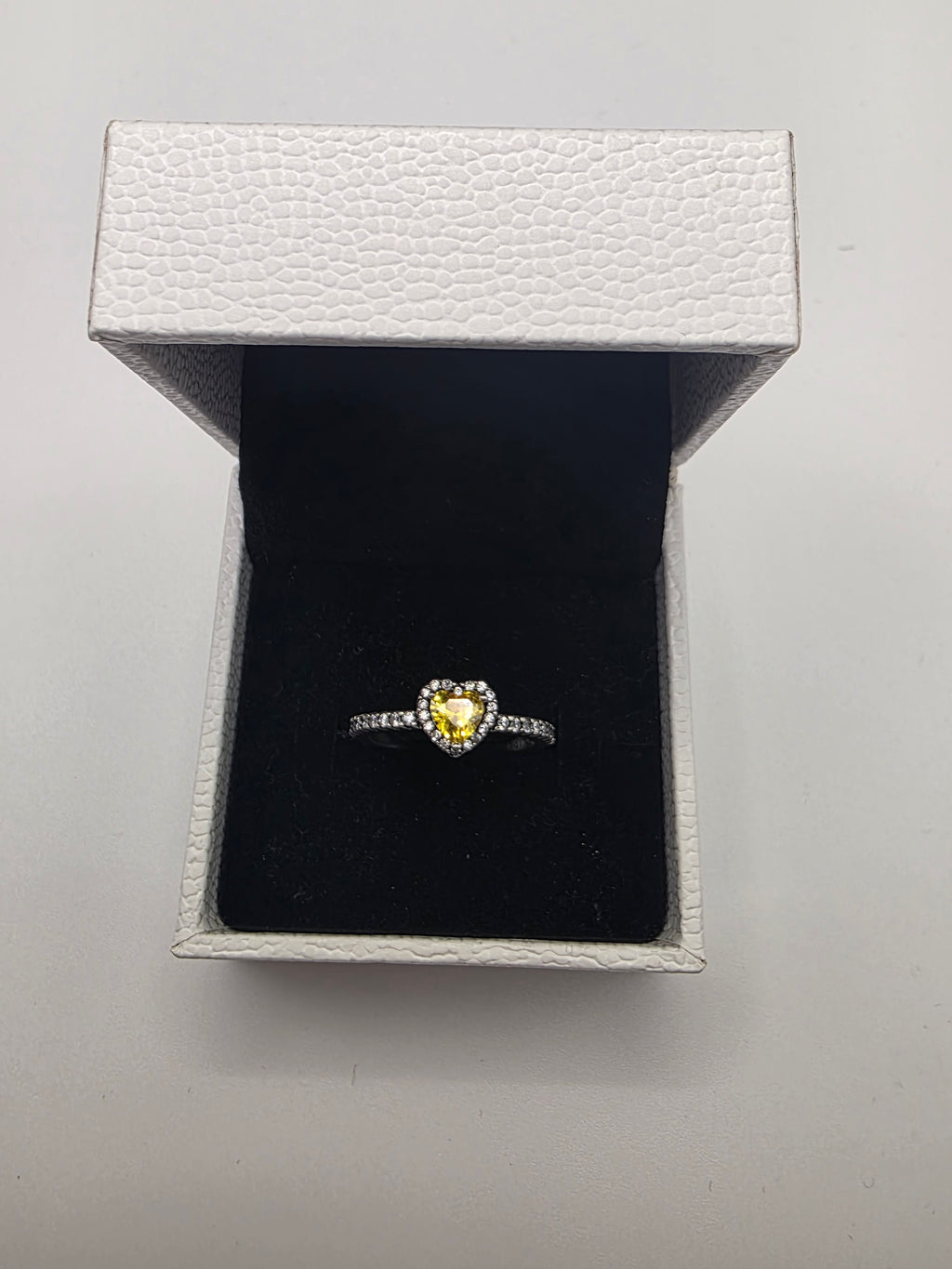 DiVolina Elevated Yellow stone Heart Ring sterling silver 925